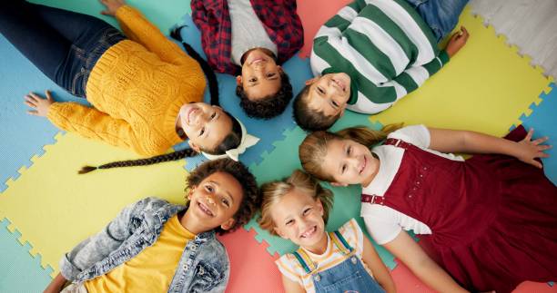 What to Expect from a Montessori Kindergarten Program: A Parent’s Guide