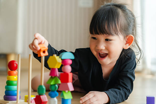 Montessori Early Childhood Education: A Parent’s Guide to Preschool Learning at Home and in School